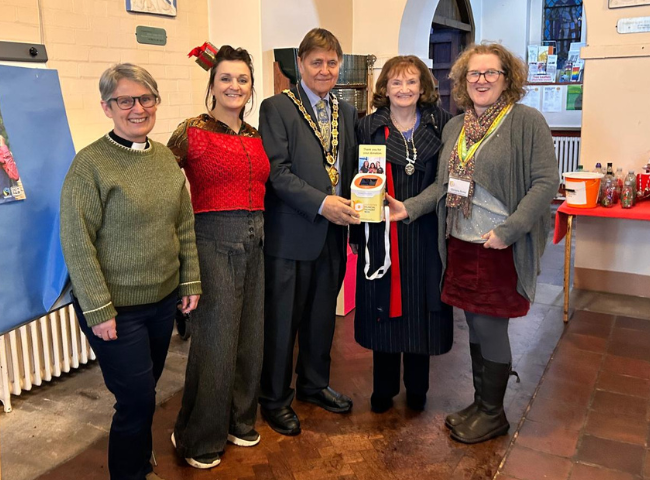 Singing their way to smarter fundraising: Leicester Musical Memory Box & CollecTin Solo